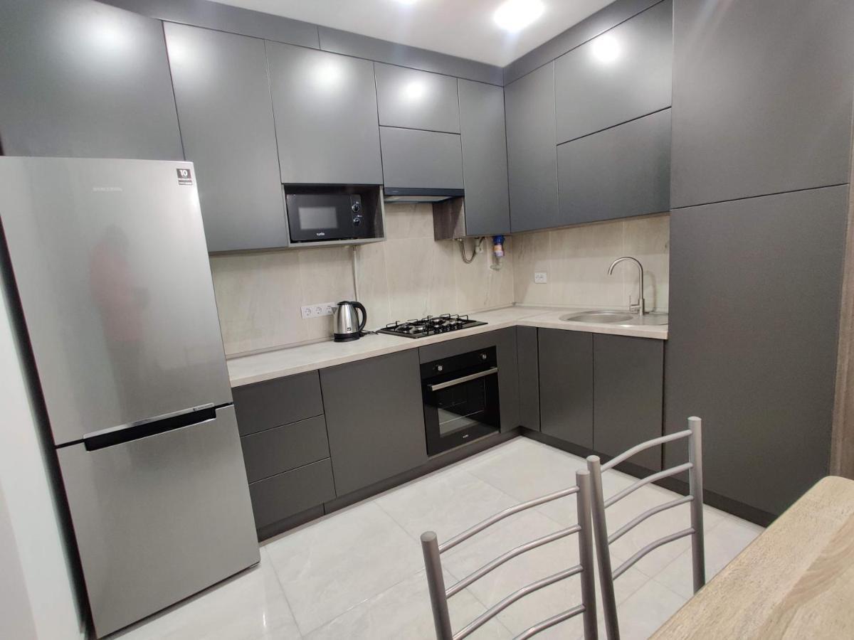 Oazis Apartments 切尔诺夫策 外观 照片