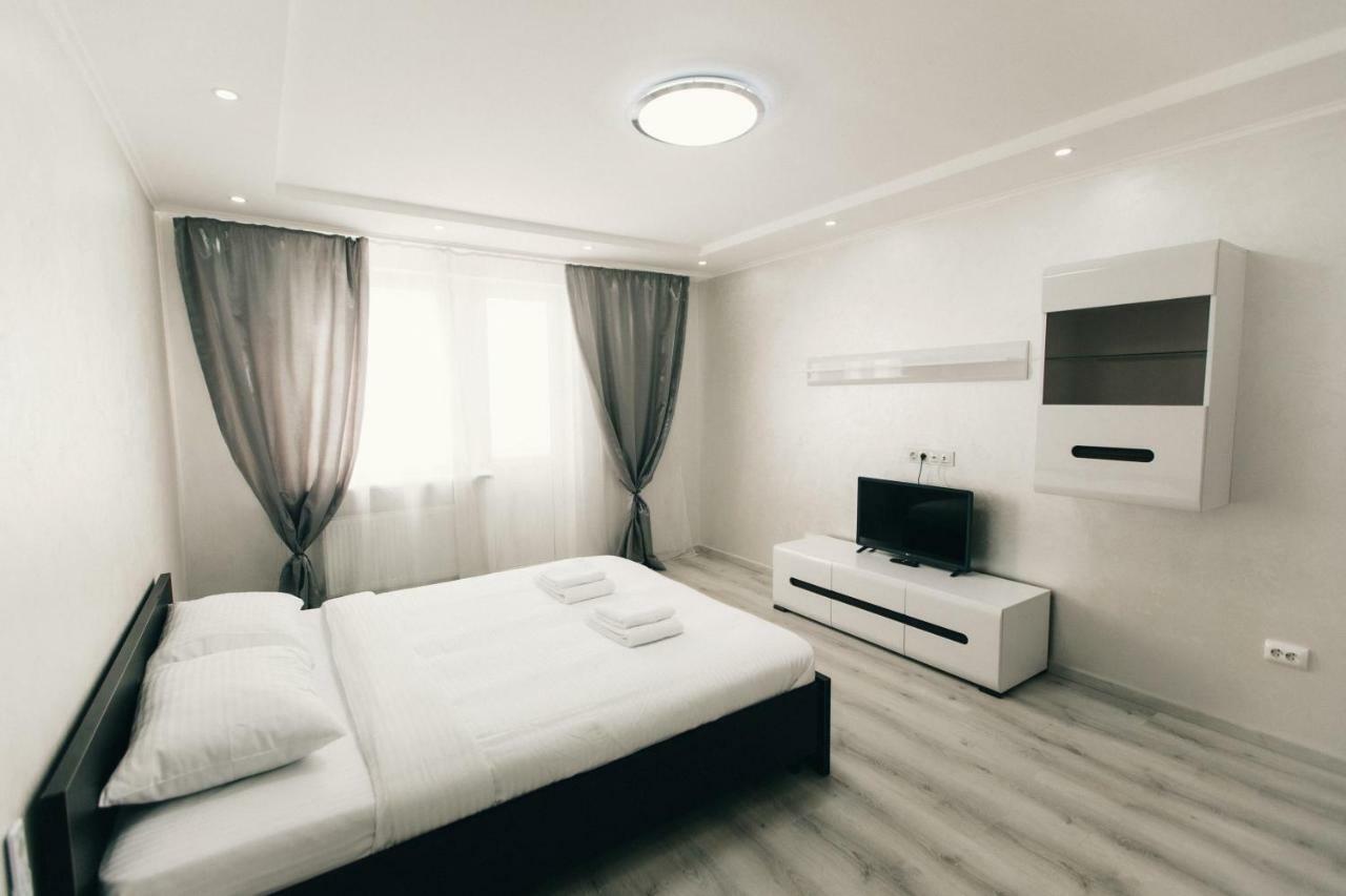 Oazis Apartments 切尔诺夫策 外观 照片