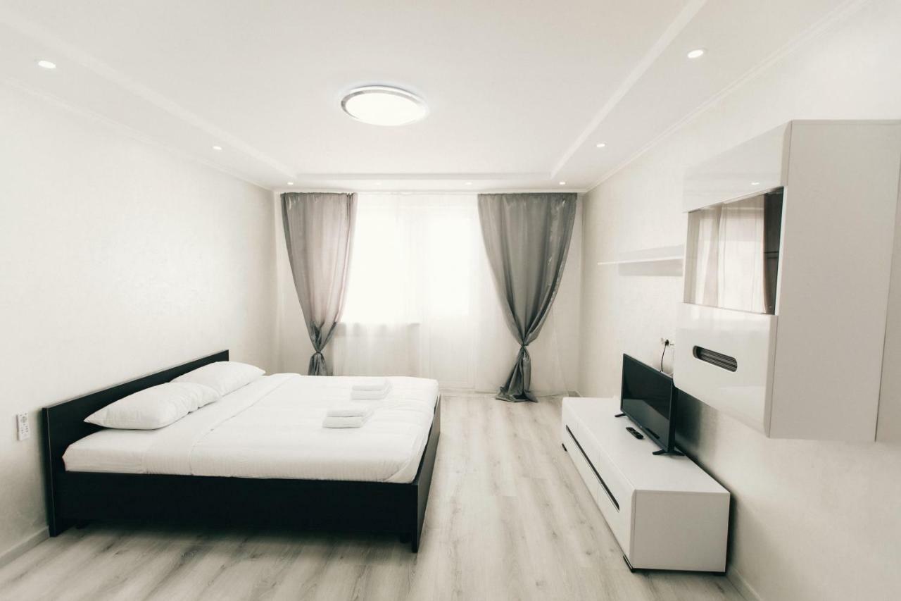 Oazis Apartments 切尔诺夫策 外观 照片